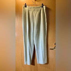 Fabulous Women’s Escada Wool/ Silk Cream Dress Pants - Size 8